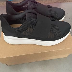 Womens Ugg slip on sneaker 7.5